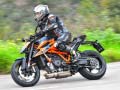 Cluiche KTM Super Duke R ar líne