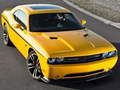 Cluiche Dodge Challenger SRT8 Sleamhain ar líne