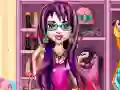 Cluiche Fashionista Athchóiriú Réala ar líne Cluiche Fashionista Athchóiriú Réala ar líne